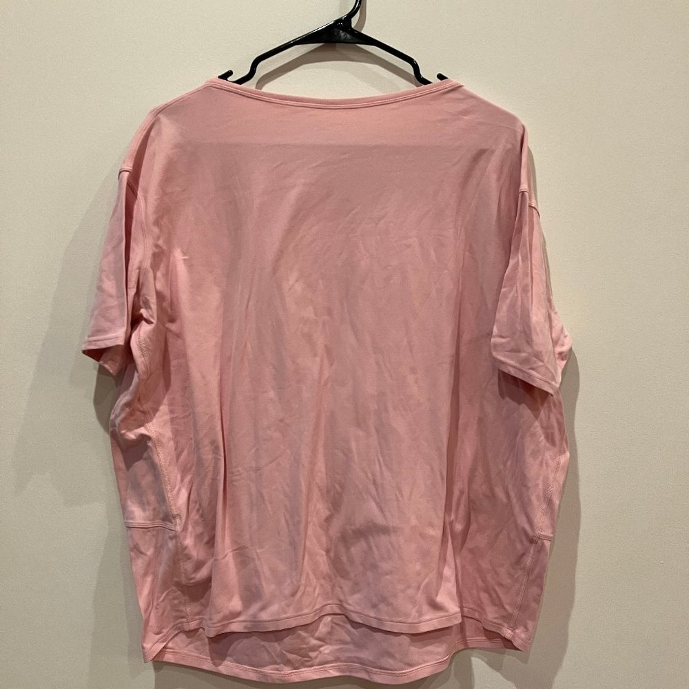 lululemon athletica Swiftly Tech 1.0 Shirt Dew Pink Size 10 NO LONGER SOLD